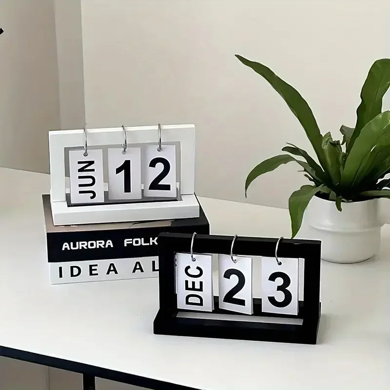 Minimalist Wooden Calendar Ornament For Living Room Desk